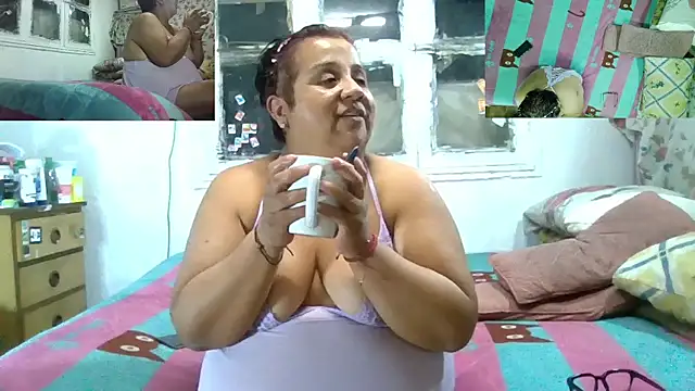 erinadarling79 online show from 04-12-26, 02:37