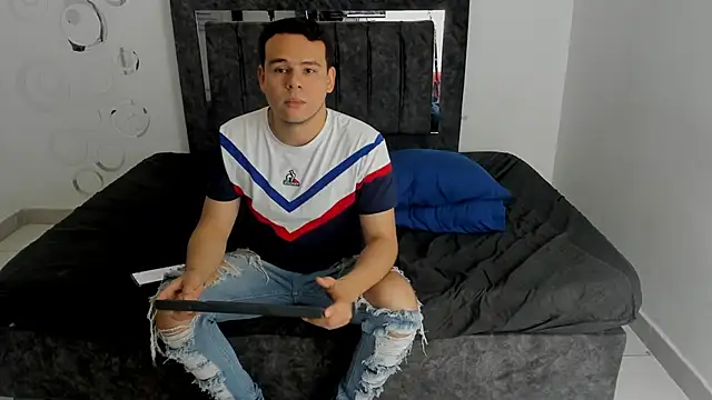 Isak Millan online show from 10-16-25, 09:45