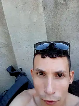 Isak Millan online show from 10-05-25, 08:54