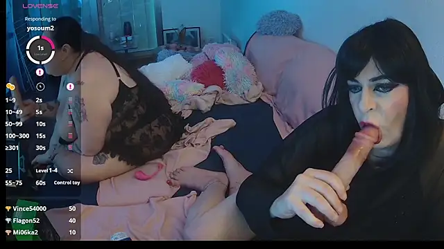 Snapshot of MissNadiaX06 chatting on 03-16-25, 12:44 MissNadiaX06 online show from 03-16-25, 12:44