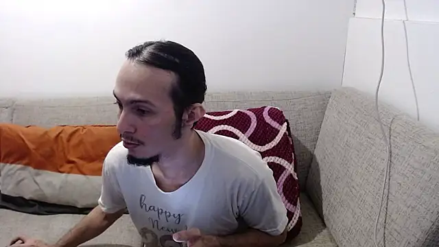 Snapshot of cholitohermoso chatting on 07-26-26, 03:19 cholitohermoso online show from 07-26-26, 03:19