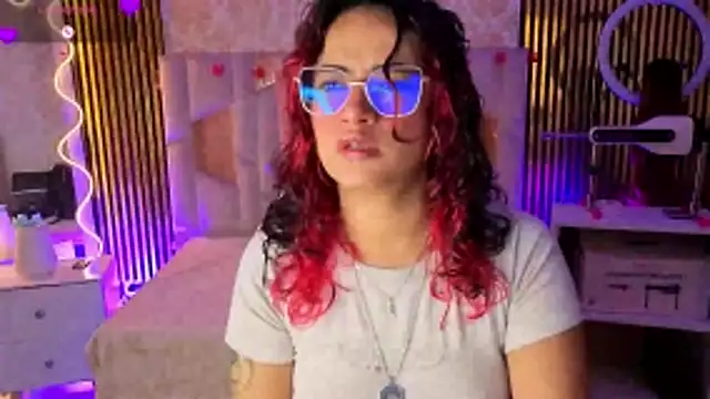 kristen tay online show from 03-17-26, 03:31