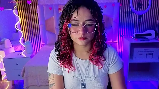 kristen tay online show from 03-27-26, 03:15