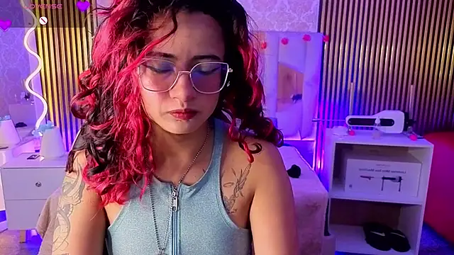 kristen tay online show from 03-25-26, 03:28