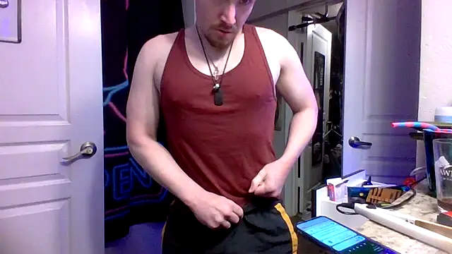 Sk00byJaXxX212 online show from 03-10-25, 06:34