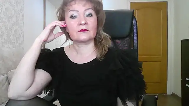 Snapshot of Victoria_secrets_ chatting on 03-07-25, 06:46 Victoria secrets  online show from 03-07-25, 06:46