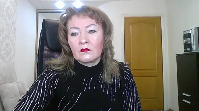 Snapshot of Victoria_secrets_ chatting on 02-15-25, 05:51 Victoria secrets  online show from 02-15-25, 05:51