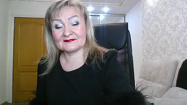 Victoria secrets  online show from 11-29-25, 06:57