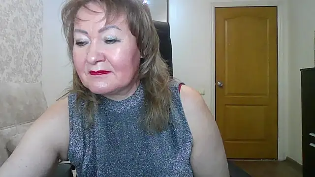 Snapshot of Victoria_secrets_ chatting on 02-28-25, 02:20 Victoria secrets  online show from 02-28-25, 02:20