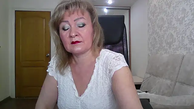 Snapshot of Victoria_secrets_ chatting on 09-12-25, 11:43 Victoria secrets  online show from 09-12-25, 11:43