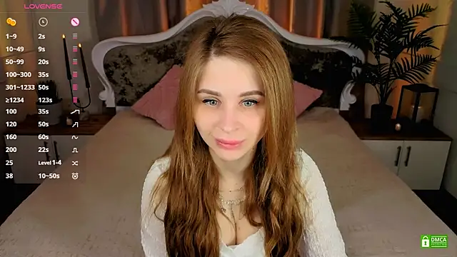 Snapshot of EvaRodi chatting on 05-17-26, 10:10 EvaRodi online show from 05-17-26, 10:10