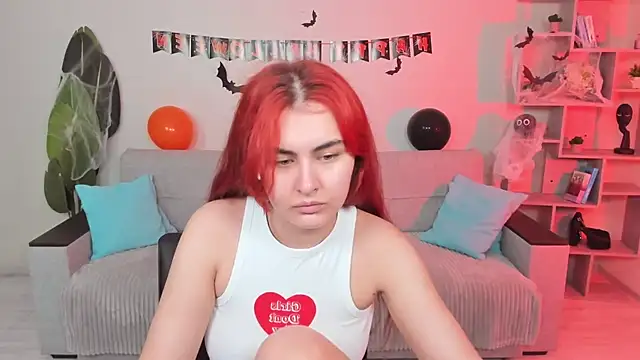 GabriellaMays online show from 10-17-25, 05:11