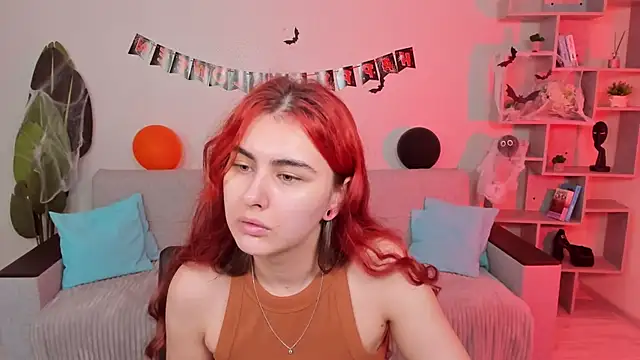 GabriellaMays online show from 10-22-25, 05:07