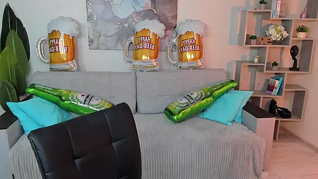 GabriellaMays online show from 10-01-25, 05:12