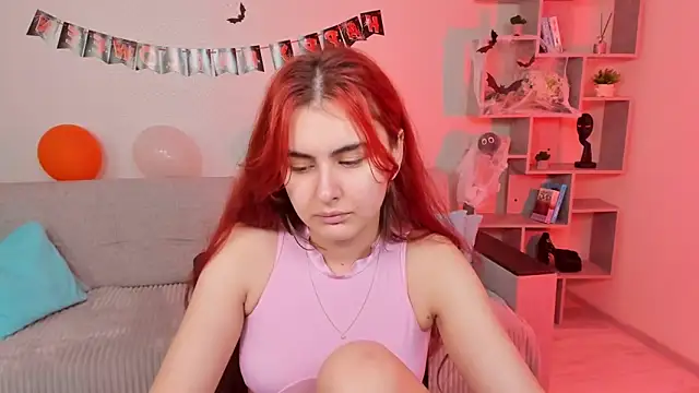 GabriellaMays online show from 10-27-25, 05:19