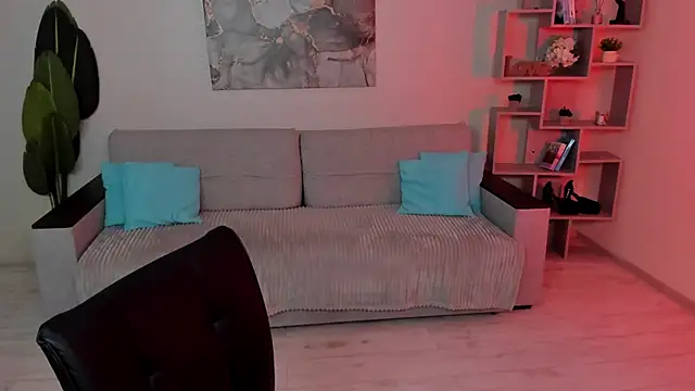 GabriellaMays online show from 04-11-26, 05:15