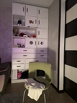 Snapshot of AlexFuck_79 chatting on 03-04-25, 01:45 AlexFuck 79 online show from 03-04-25, 01:45