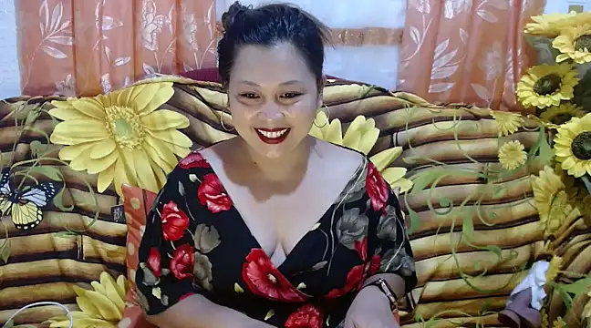 UrSweetClassyPinay online show from 12-23-24, 10:42