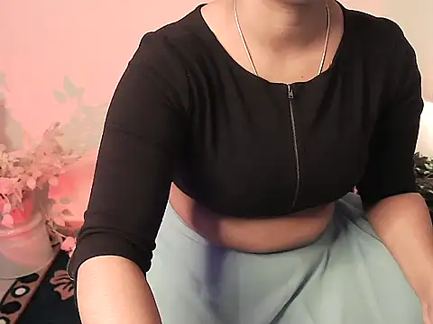 megancatluna online show from 11-23-25, 04:33