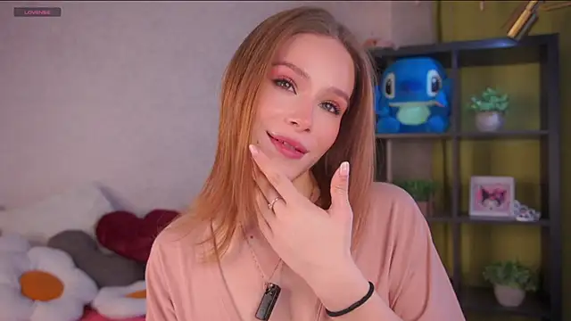 TaiteBayles online show from 04-07-26, 01:40