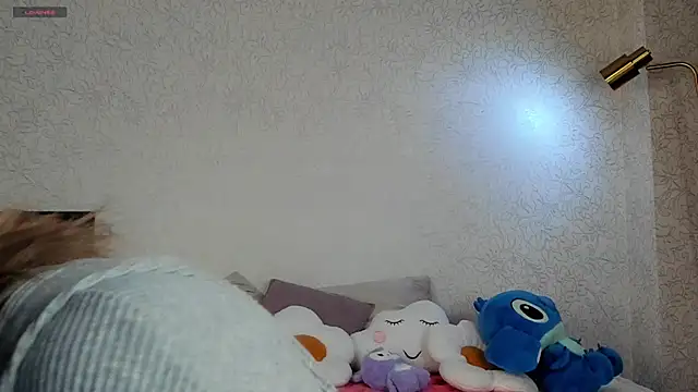 TaiteBayles online show from 11-26-25, 01:16