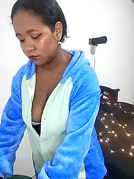 Snapshot of lilithathenea chatting on 02-16-25, 11:49 lilithathenea online show from 02-16-25, 11:49