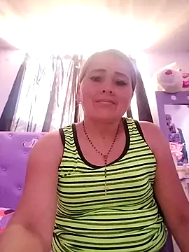 Snapshot of Guardianahot chatting on 03-10-25, 08:12 Guardianahot online show from 03-10-25, 08:12