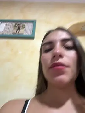 Snapshot of EMILY-07_ chatting on 03-17-25, 08:09 EMILY-07 online show from 03-17-25, 08:09