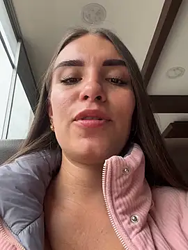 Snapshot of EMILY-07_ chatting on 03-07-25, 07:16 EMILY-07 online show from 03-07-25, 07:16