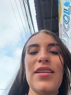 Snapshot of EMILY-07_ chatting on 03-11-25, 09:48 EMILY-07 online show from 03-11-25, 09:48