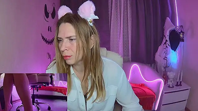 TessaDaybreak online show from 10-24-25, 07:51