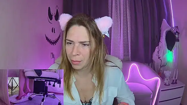 TessaDaybreak online show from 10-25-25, 06:56