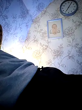 Teemu online show from 11-07-25, 05:06