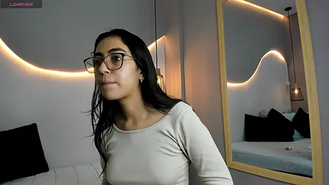 lucelly 15 online show from 10-02-25, 11:35