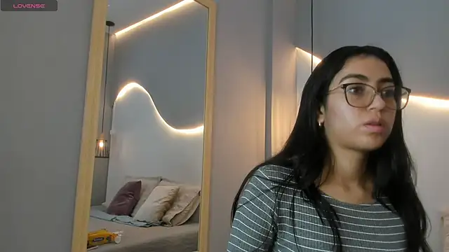 lucelly 15 online show from 10-13-25, 11:45