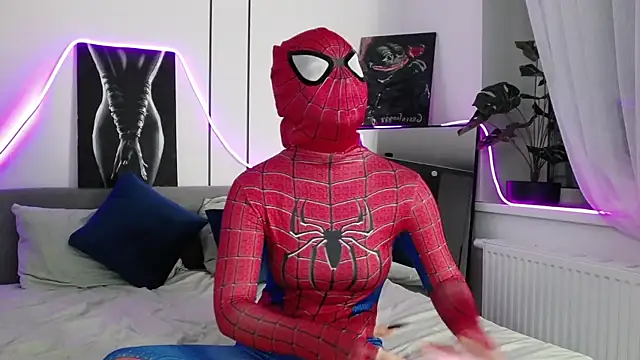 -Amora online show from 12-05-25, 12:15