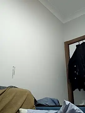 Snapshot of BellBort chatting on 12-14-25, 10:15 BellBort online show from 12-14-25, 10:15