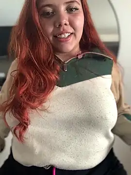 Snapshot of _ivyginger chatting on 02-25-25, 08:53 ivyginger online show from 02-25-25, 08:53