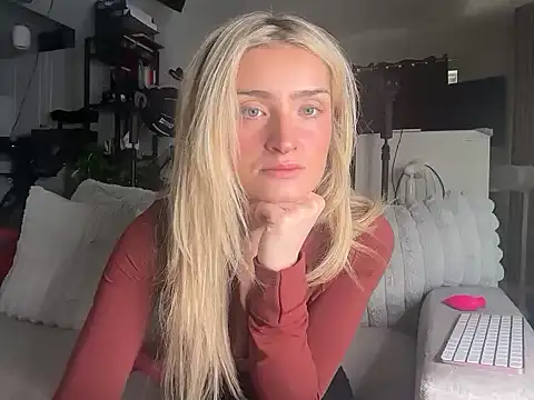 meggsworld online show from 12-15-25, 02:34