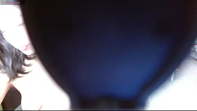 Violett 11 online show from 10-30-25, 09:01