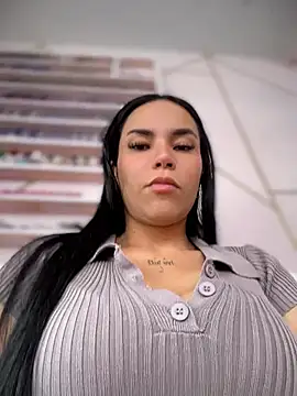 Naatalia online show from 06-04-26, 05:28