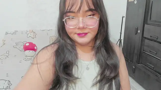 Snapshot of Naoko_7w7 chatting on 06-17-26, 01:32 Naoko 7w7 online show from 06-17-26, 01:32