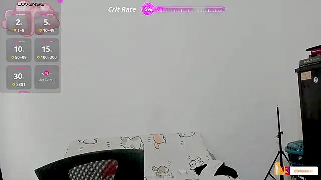 Naoko 7w7 online show from 10-23-25, 10:08