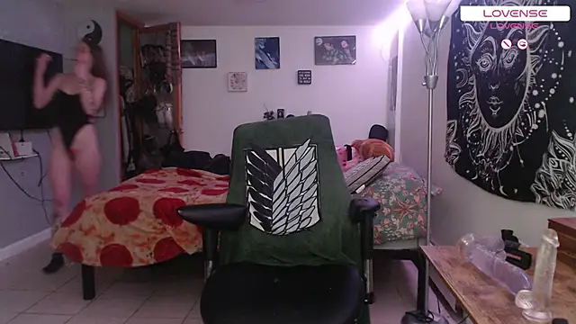 wetwildwhore online show from 10-25-25, 05:24