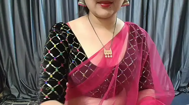 Snapshot of goldiwets chatting on 03-05-25, 04:02 goldiwets online show from 03-05-25, 04:02