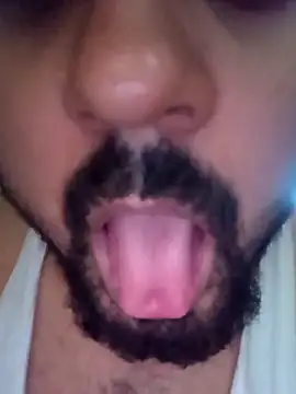 Snapshot of susthovai chatting on 04-22-26, 11:50 susthovai online show from 04-22-26, 11:50