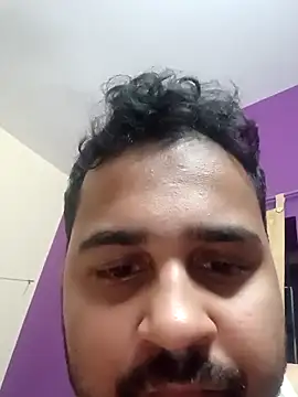 Snapshot of susthovai chatting on 03-19-26, 05:02 susthovai online show from 03-19-26, 05:02