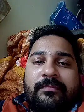 Snapshot of susthovai chatting on 02-13-26, 03:45 susthovai online show from 02-13-26, 03:45
