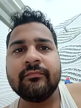 Snapshot of susthovai chatting on 11-13-25, 10:35 susthovai online show from 11-13-25, 10:35