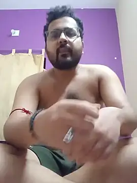 Snapshot of susthovai chatting on 06-10-26, 01:34 susthovai online show from 06-10-26, 01:34